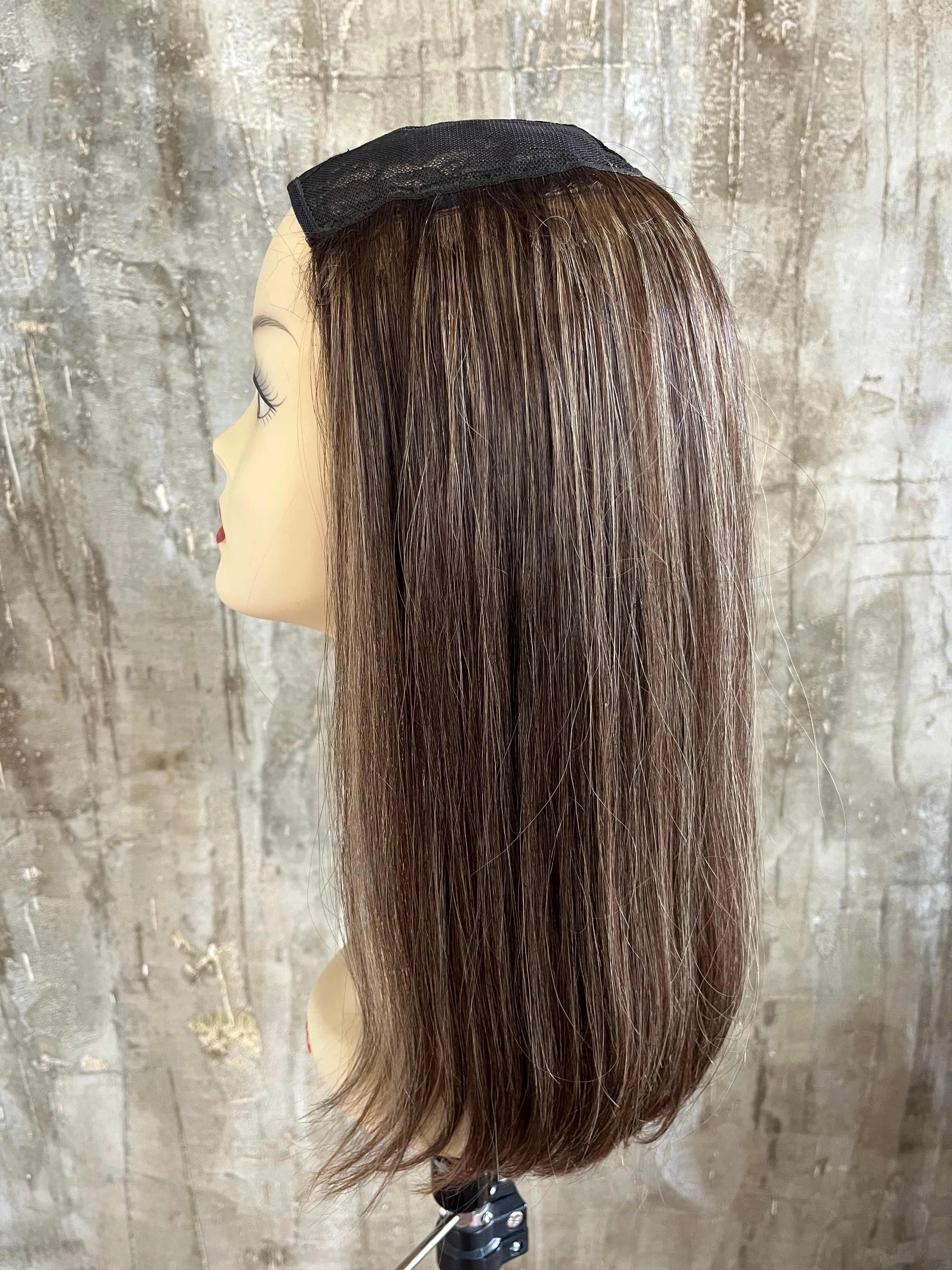 100% EUROPEAN PROCESSED HUMAN HAIR HAT FALL 18" LIGHT BROWN WITH HIGHLIGHTS