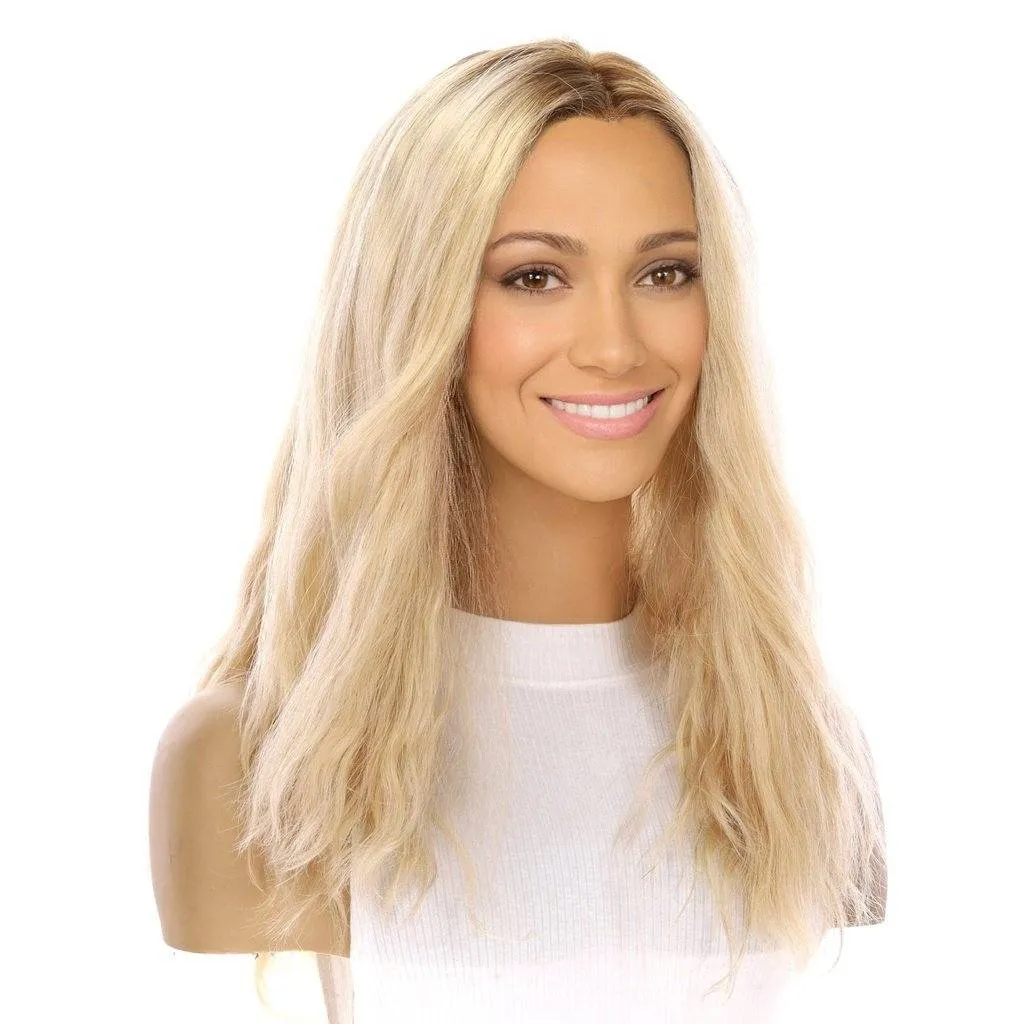 22" Reese Silk Top Wig Platinum Blonde Wavy