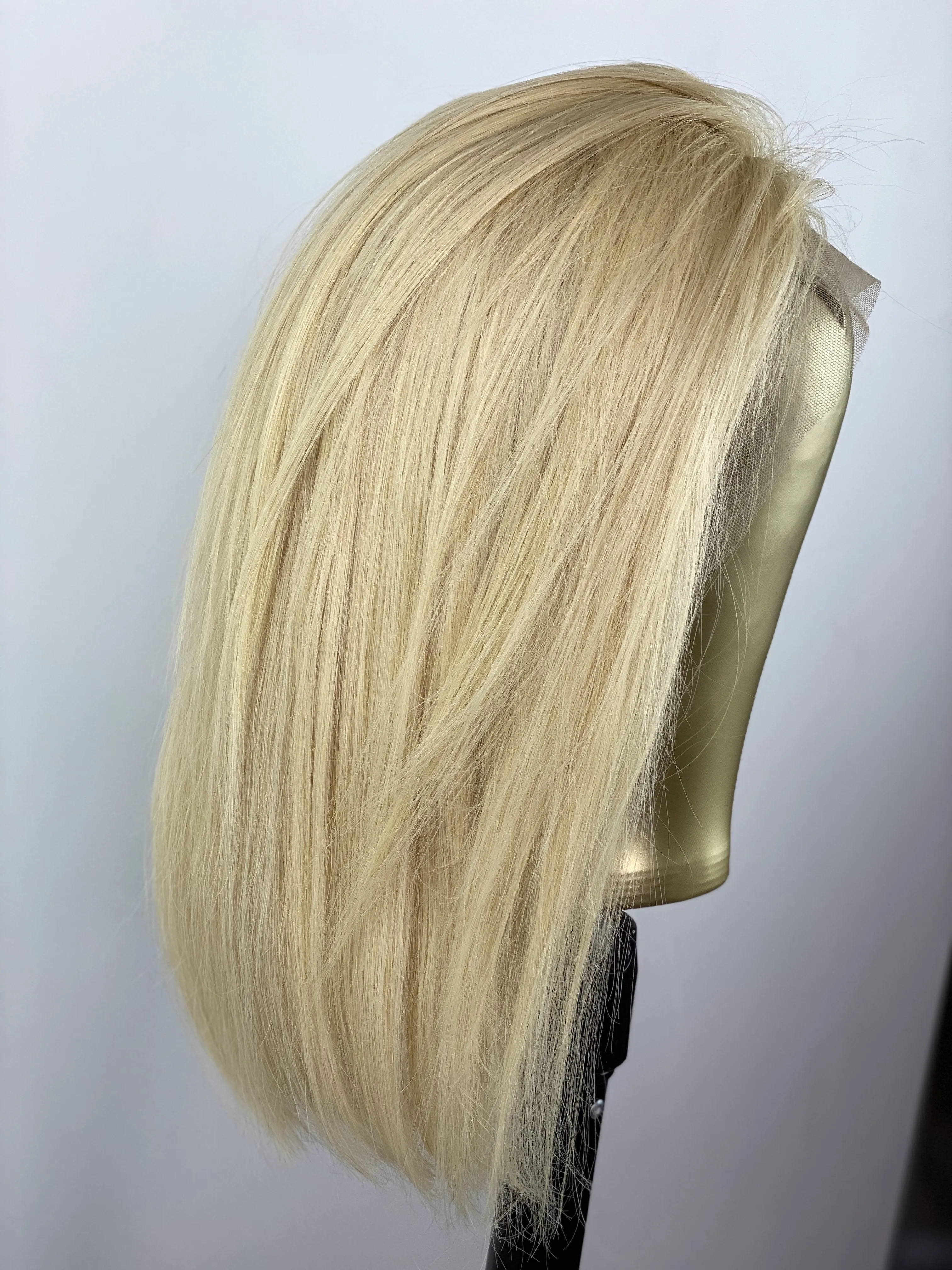 Blonde Straight Lace Front Human Hair Bob Wig